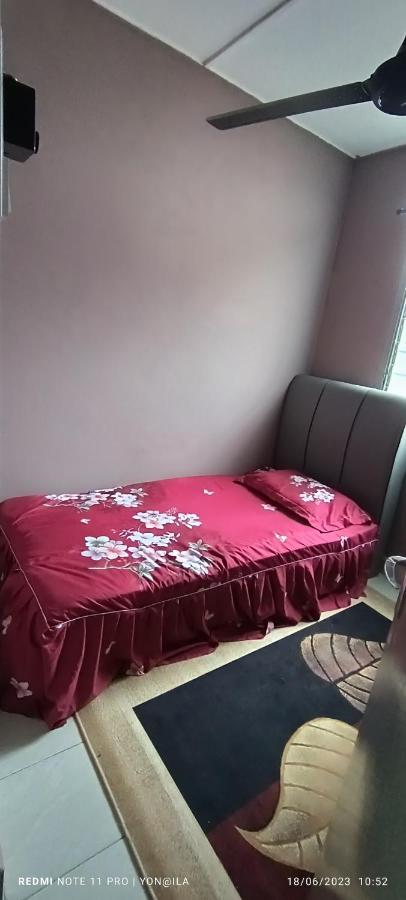 Homestay Rezeki Batu Gajah Kültér fotó